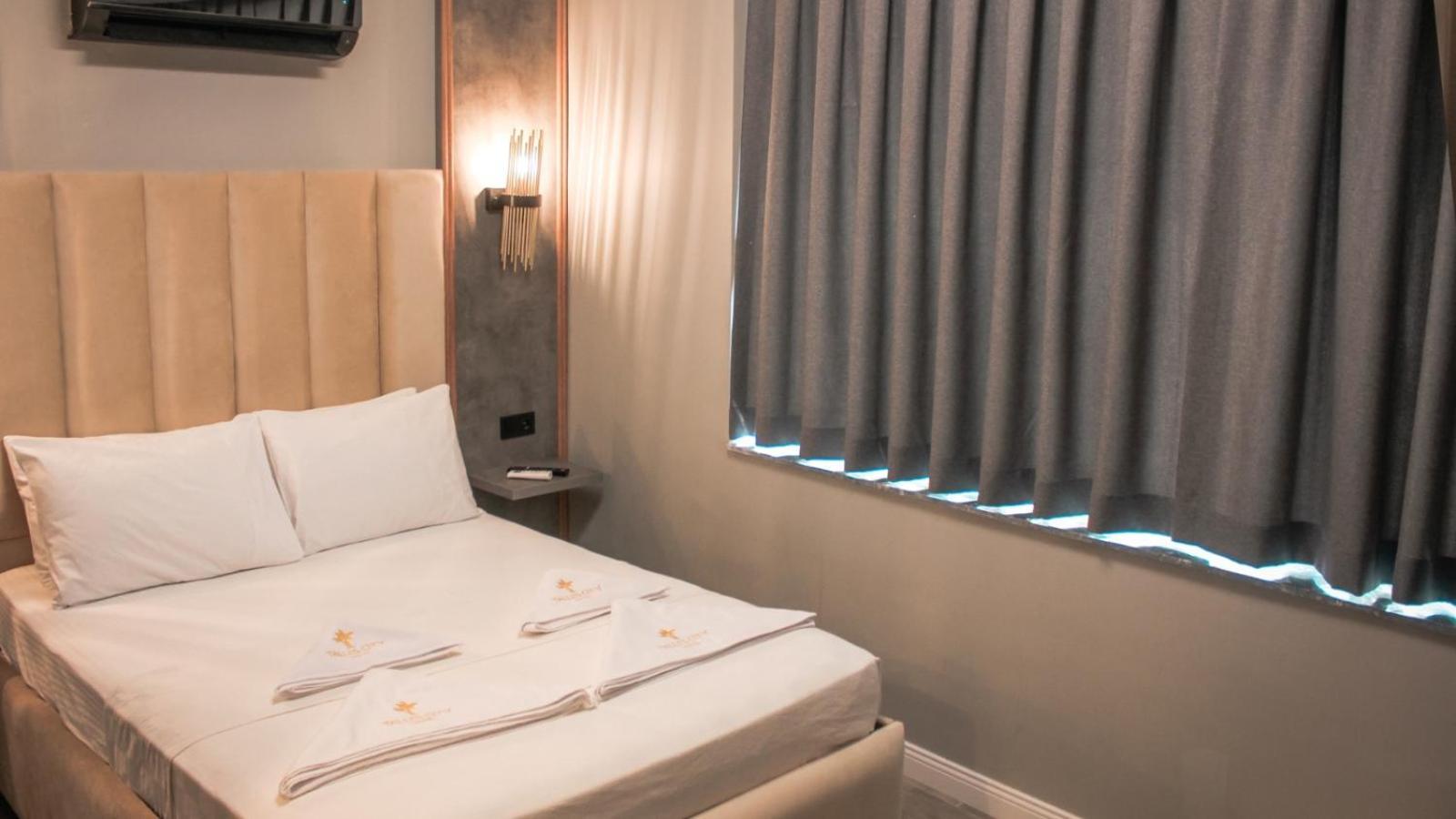 Talles City Hotel 伊兹密尔 外观 照片